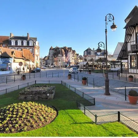 Le Cosy Residence Du Golf Deauville Exterior photo